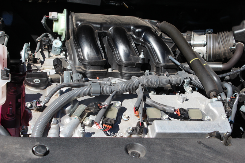 Illustration for article titled Review - 2012 Toyota RAV4 V6